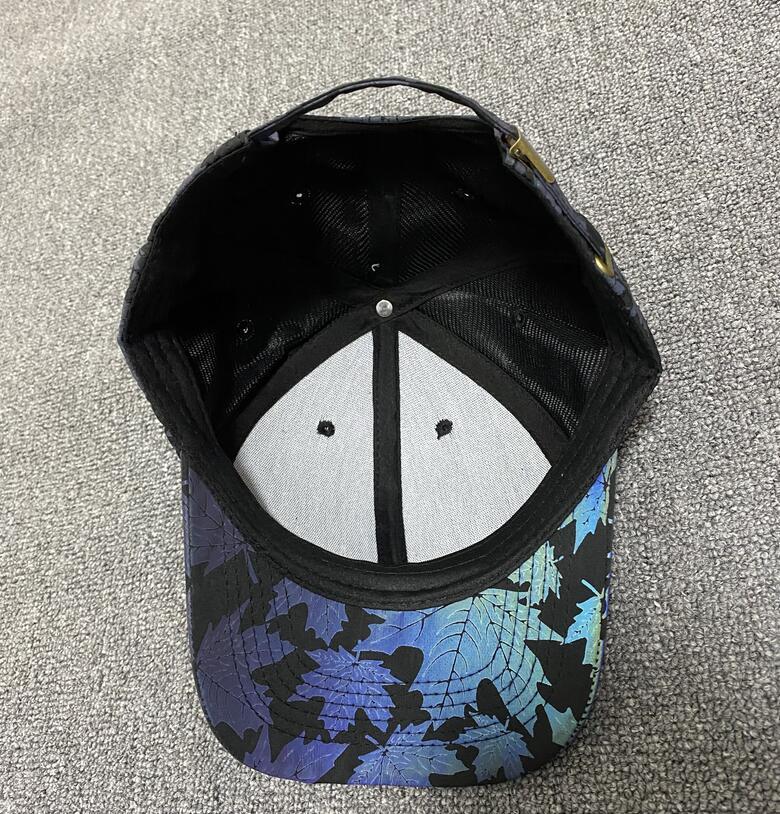 Maple Leaf Reflective Cap